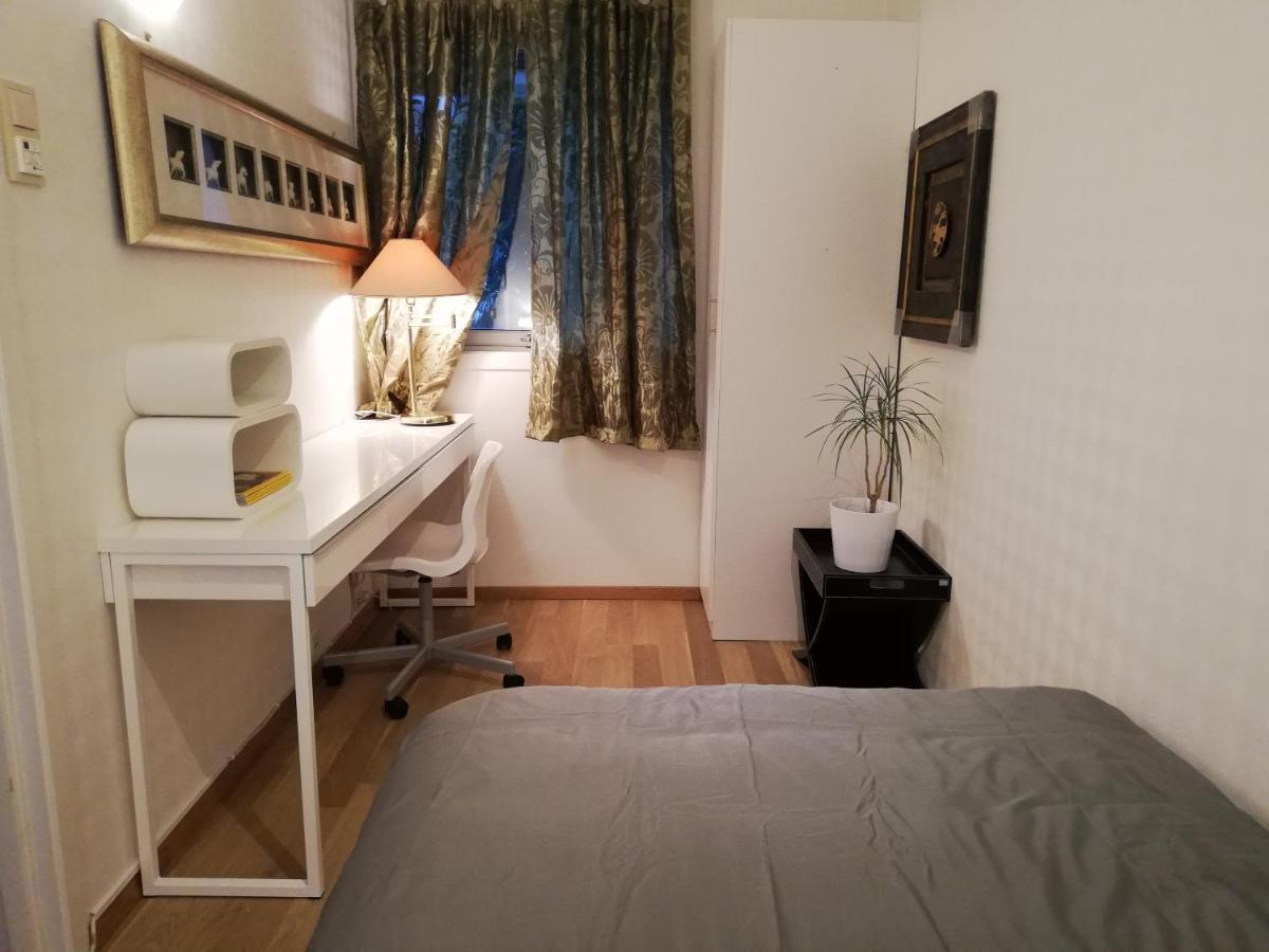 The Little Apartment Sola Luaran gambar